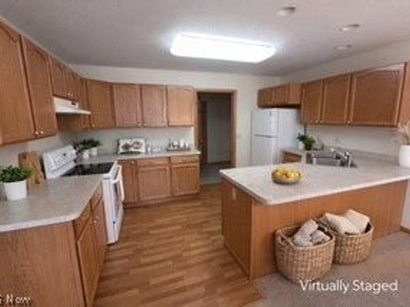 2041 Marsh Lane, Painesville Township, OH 44077 Photo 7