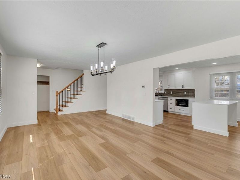 26928 Fairfax Lane, North Olmsted, OH 44070 Photo 24