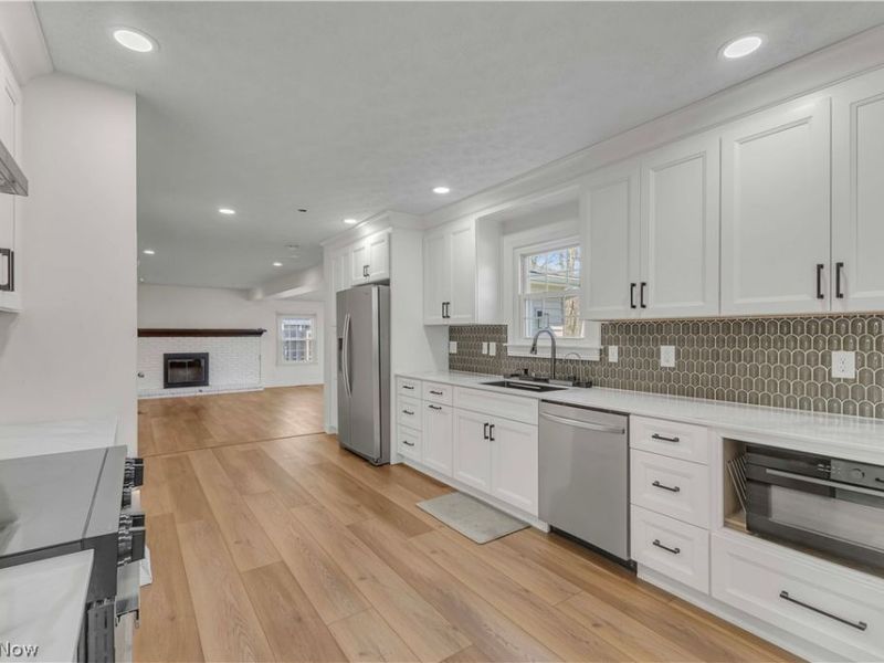 26928 Fairfax Lane, North Olmsted, OH 44070 Photo 29