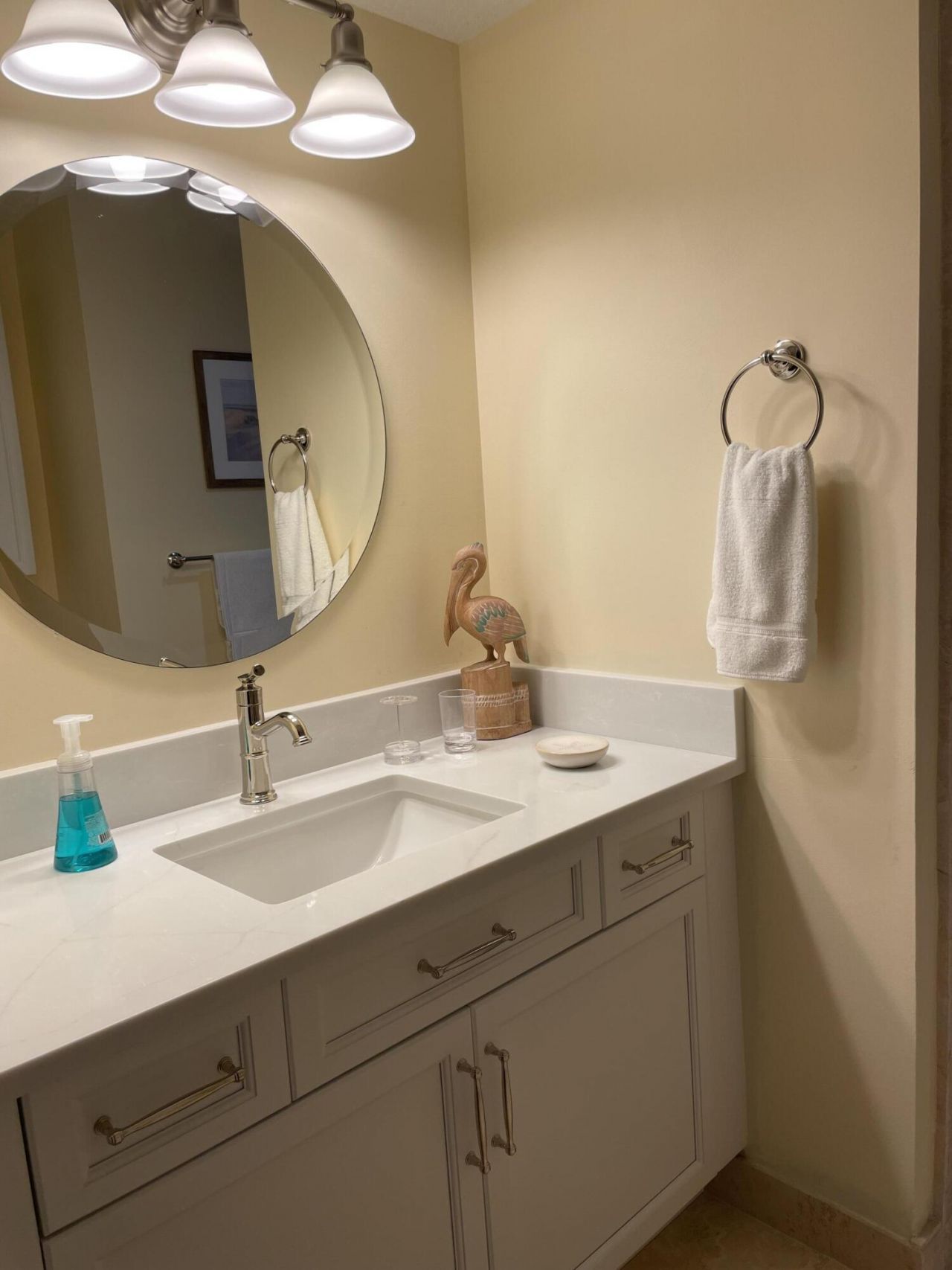 314 Inlet Way, Unit 201, Palm Beach Shores, FL 33404 Photo