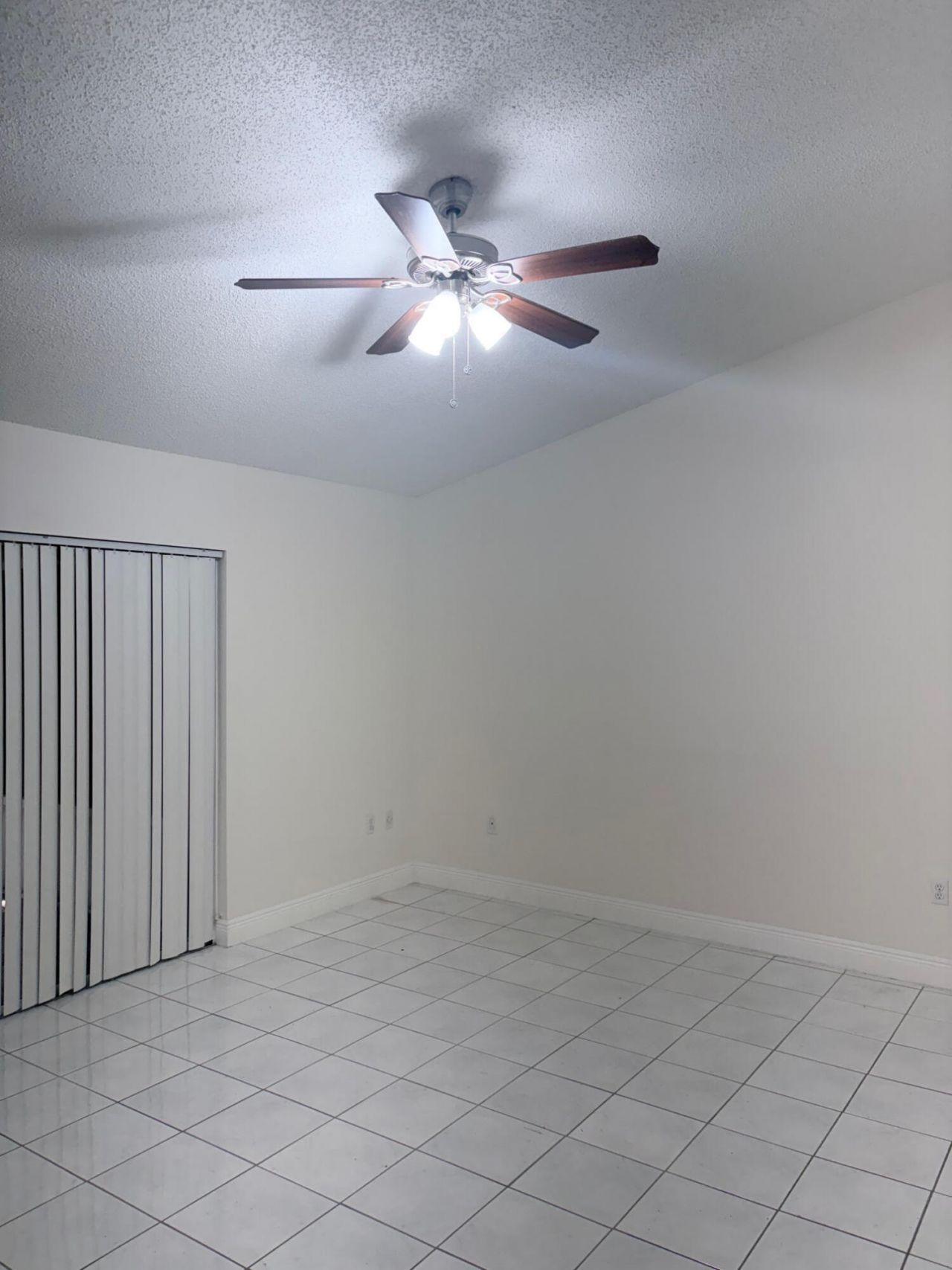 520 NW 206th Avenue, Pembroke Pines, FL 33029 Photo