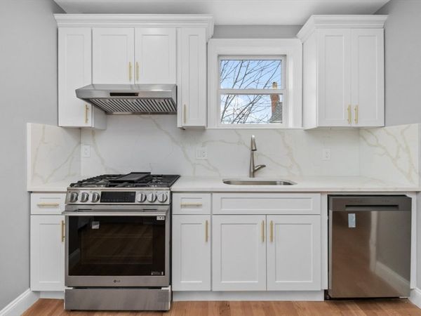 66 Stanley St, Unit 3, Boston, MA 02125