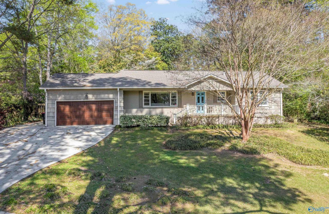 235 Riley Street, Gadsden, AL 35901 Main Photo