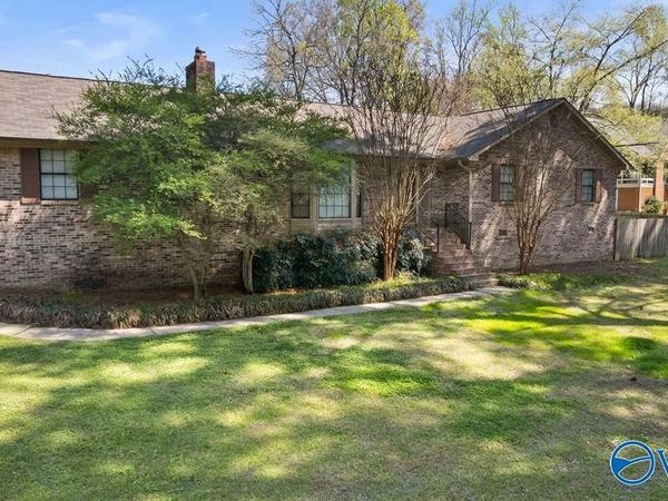 502 Lee Drive, Rainbow City, AL 35906