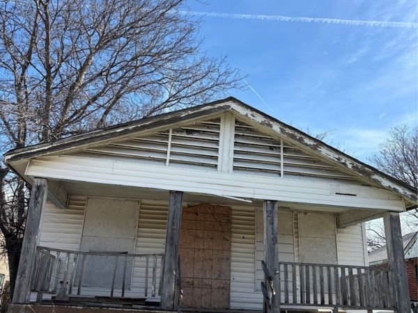 2419 N Peoria Avenue, Tulsa, OK 74106