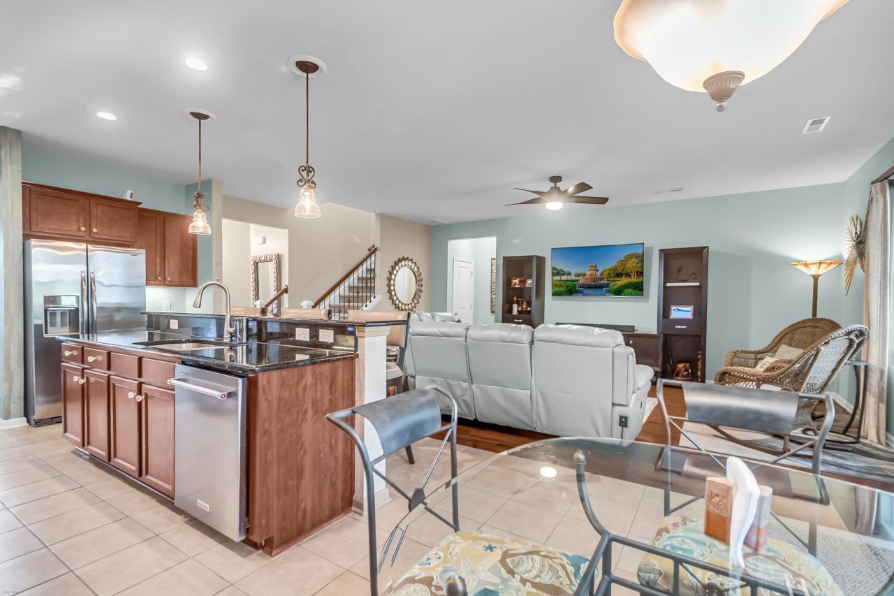 3230 Conservancy Lane Photo 10