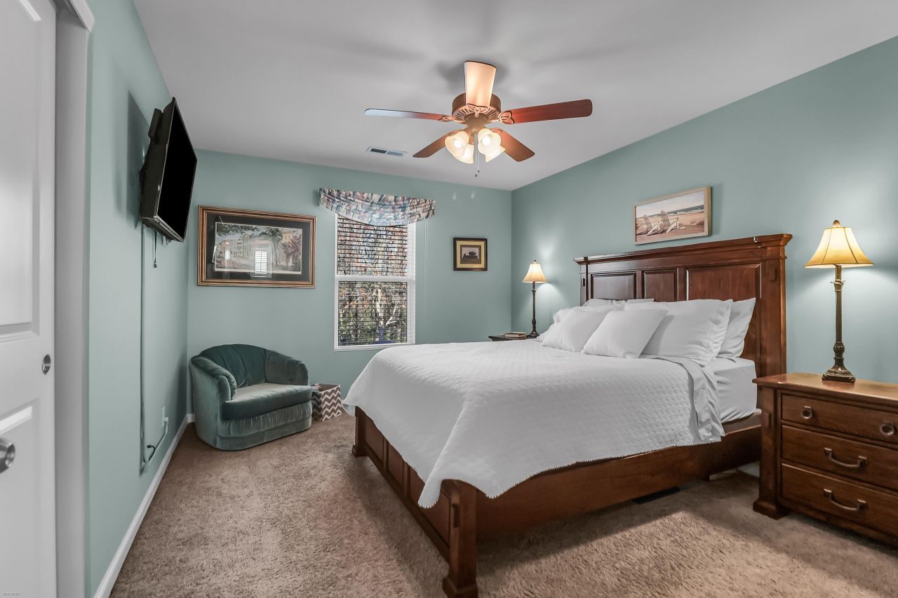 3230 Conservancy Lane Photo 32