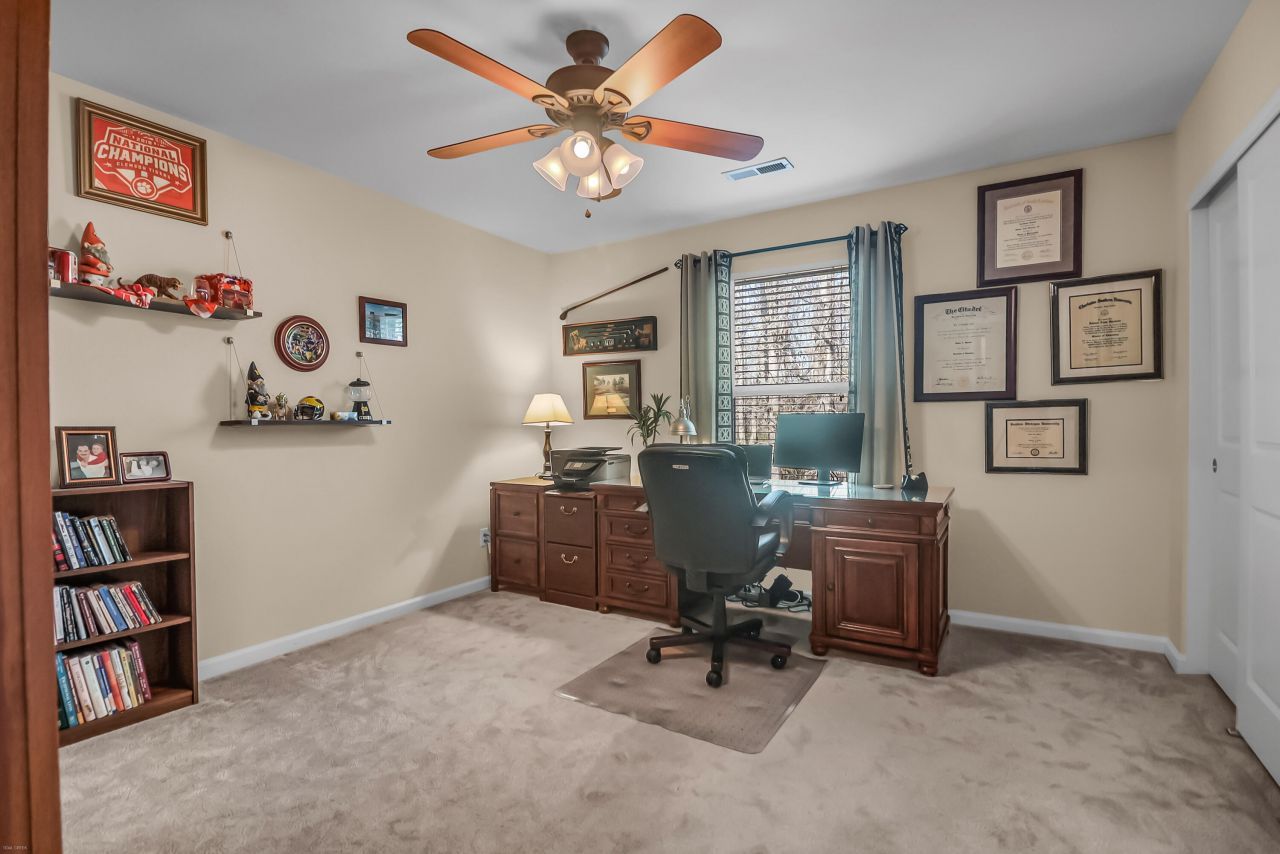 3230 Conservancy Lane Photo 33