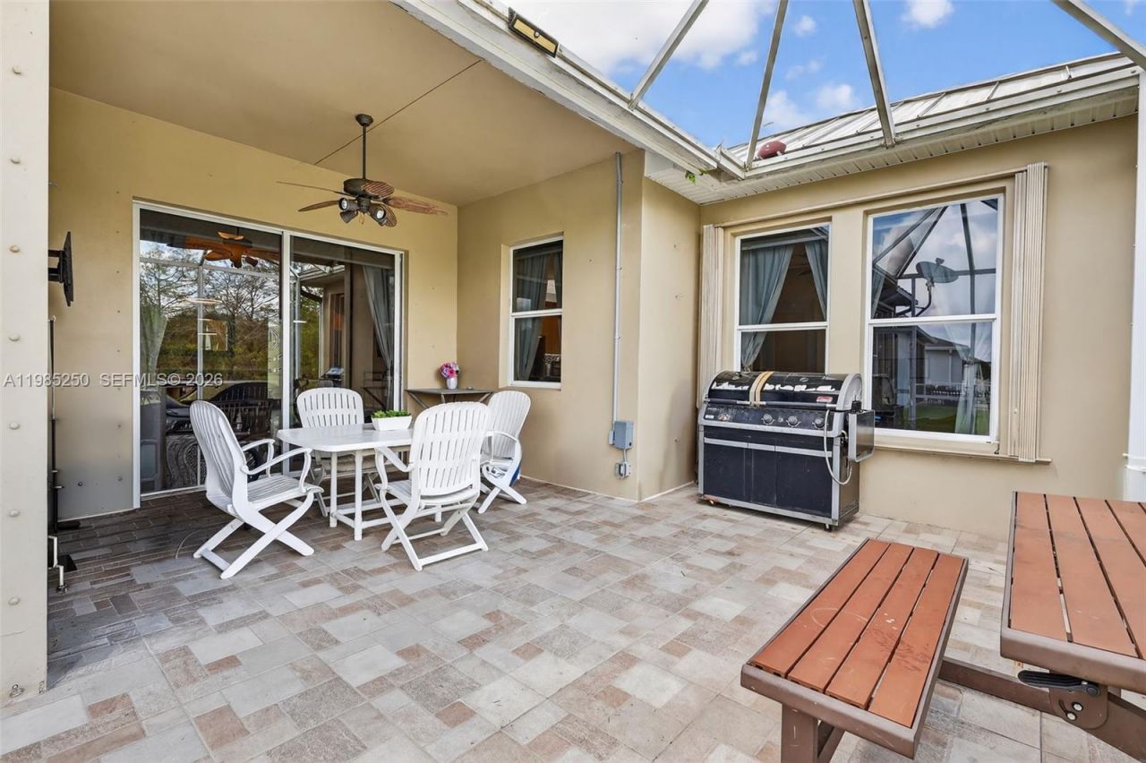 10701 SW Waterway Ln , Port Saint Lucie, FL 34987 Photo