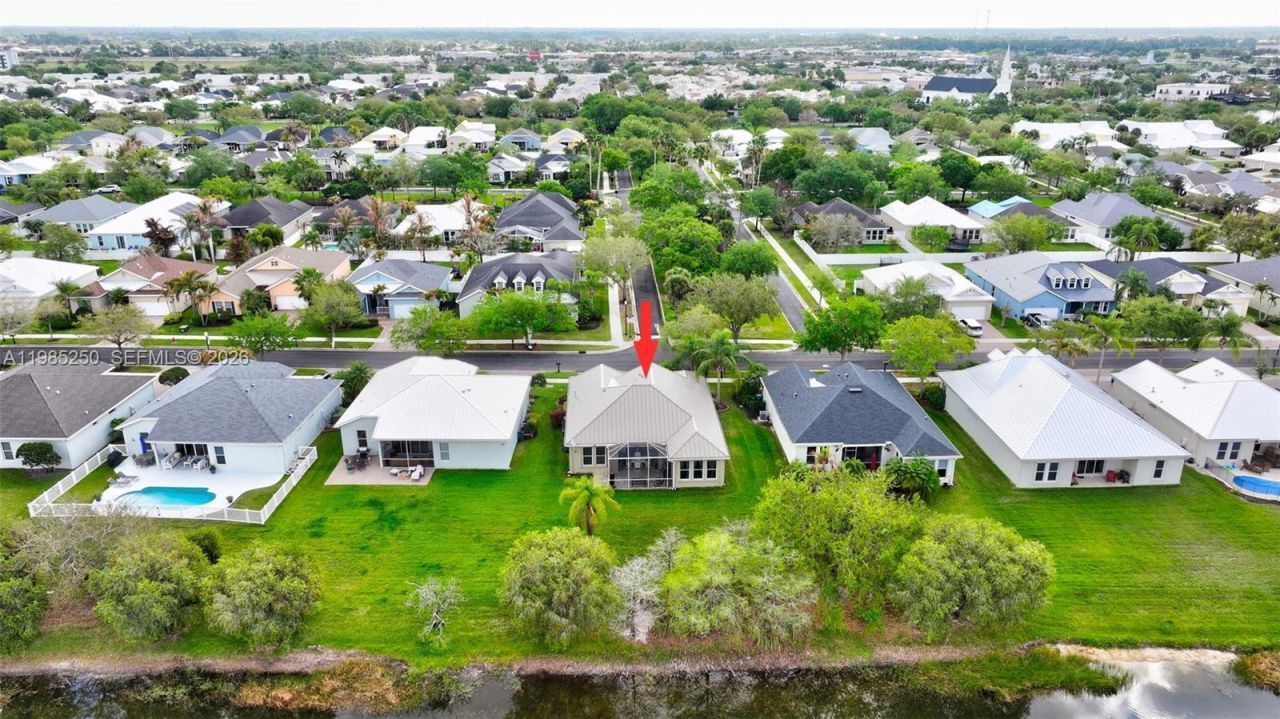 10701 SW Waterway Ln , Port Saint Lucie, FL 34987 Photo