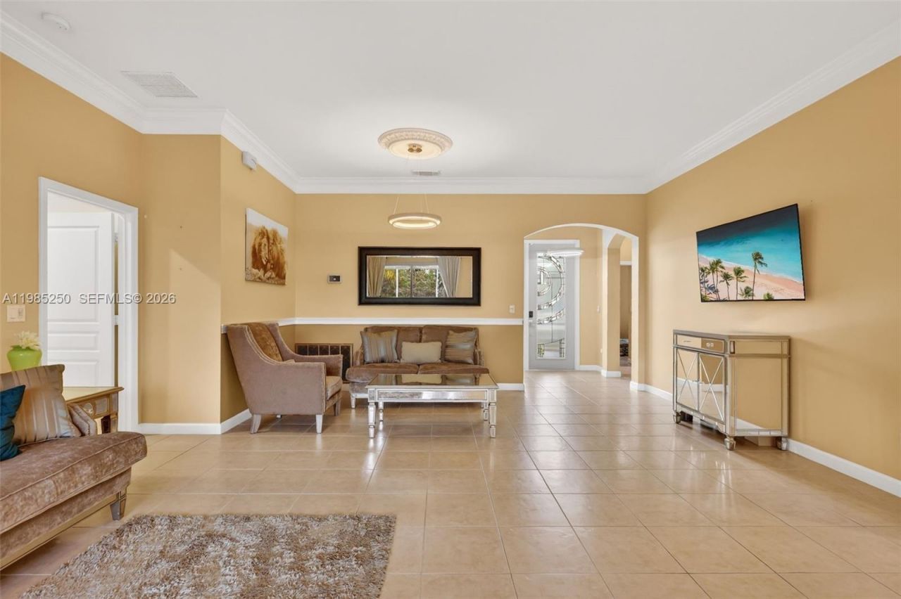 10701 SW Waterway Ln, Port Saint Lucie, FL 34987 Photo