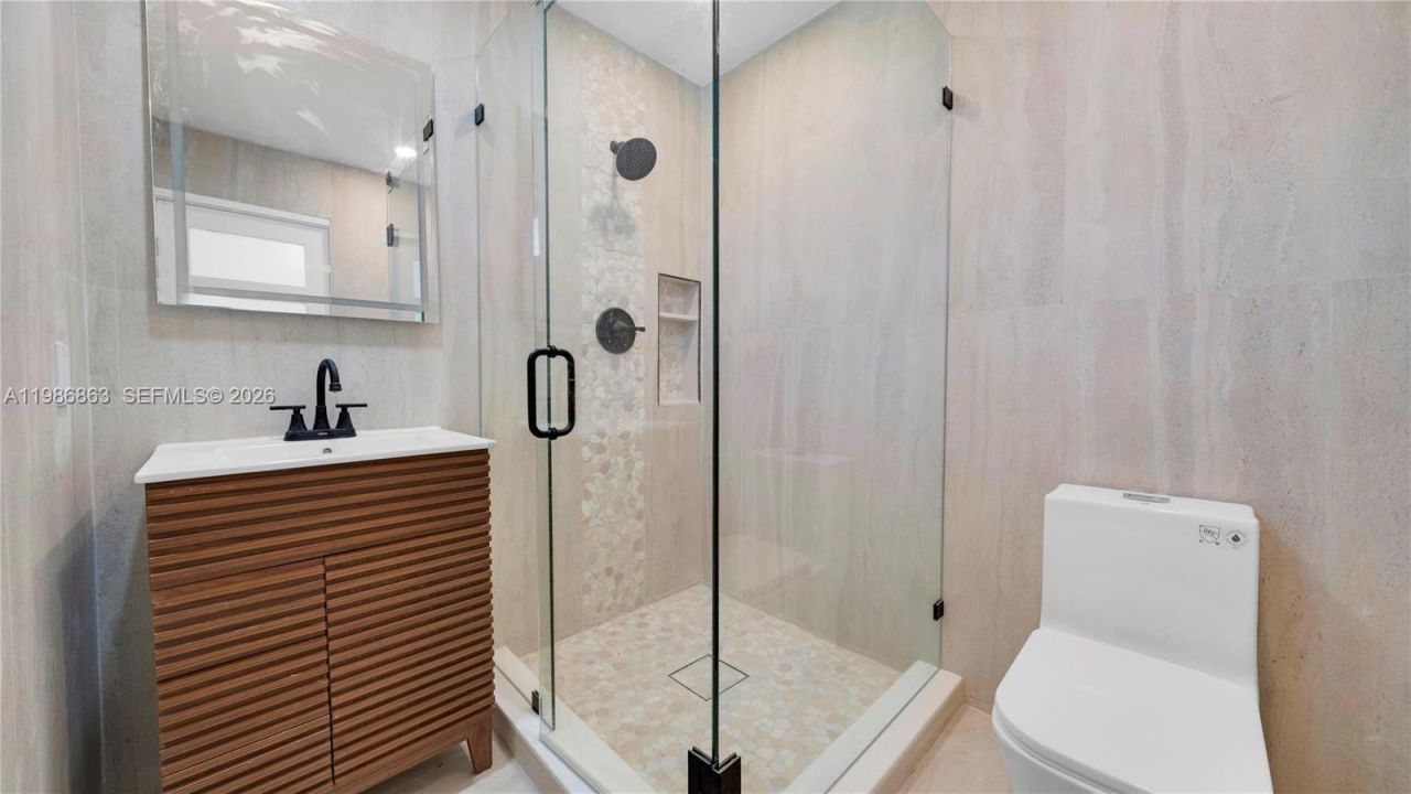 8850 NE 4th Ave, El Portal, FL 33138 Photo