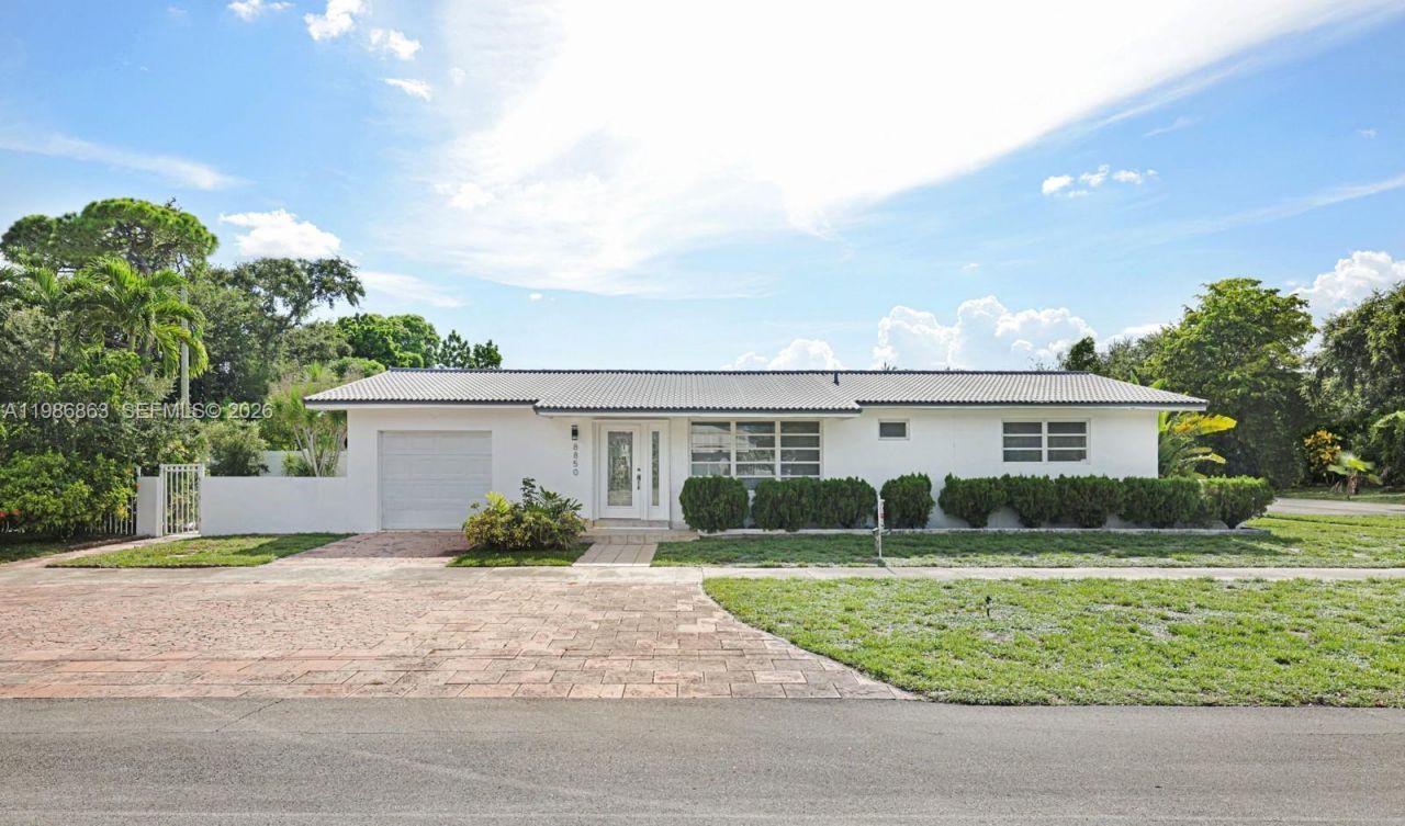 8850 NE 4th Ave, El Portal, FL 33138 Photo