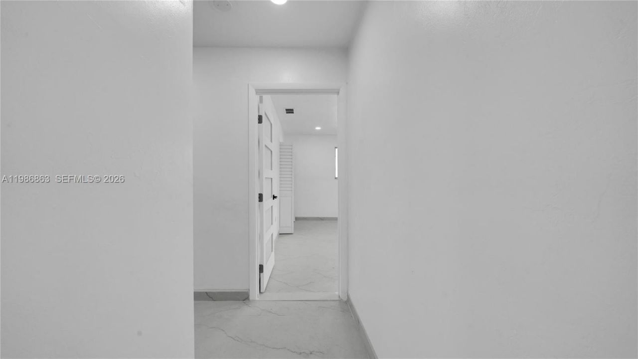 8850 NE 4th Ave, El Portal, FL 33138 Photo