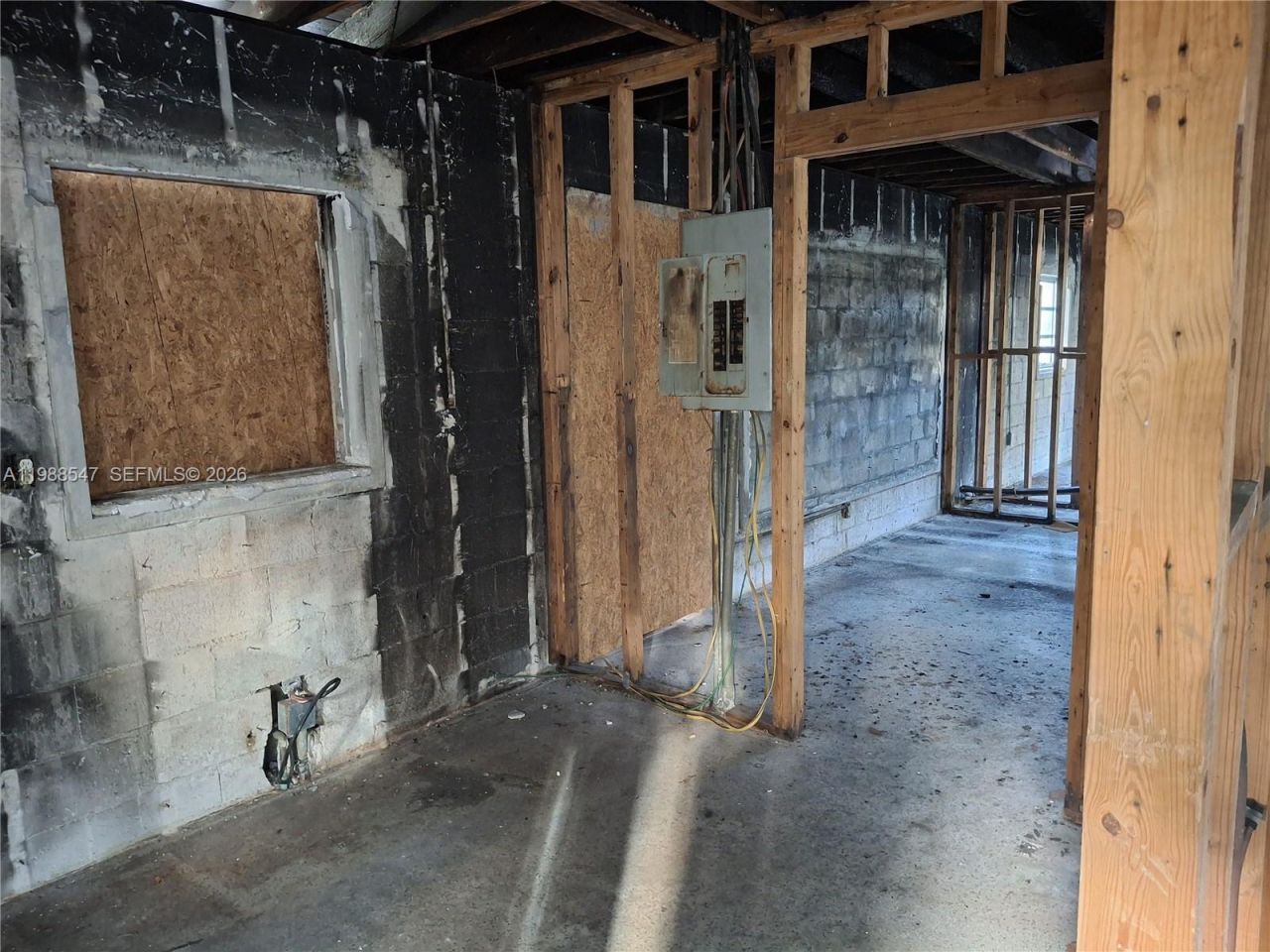 1561 NW 131st St , Miami, FL 33167 Photo