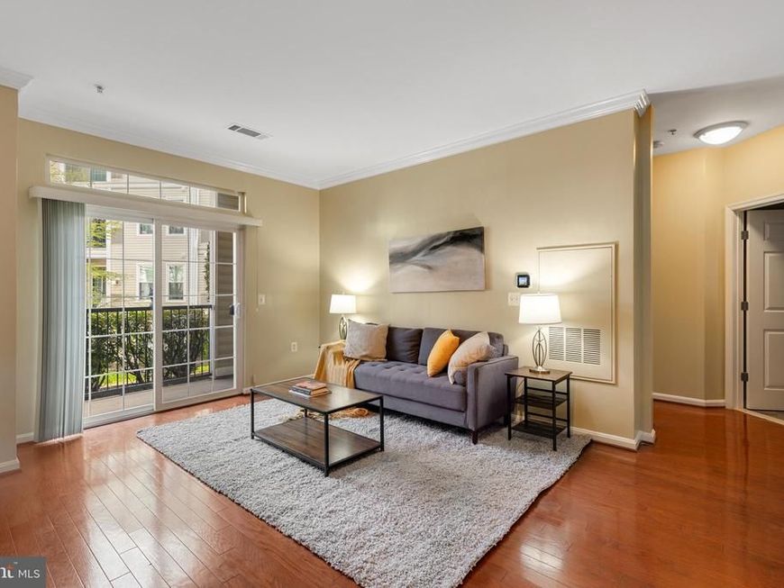 2465 Army Navy Drive, Unit 104, Arlington, VA 22206 Main Photo