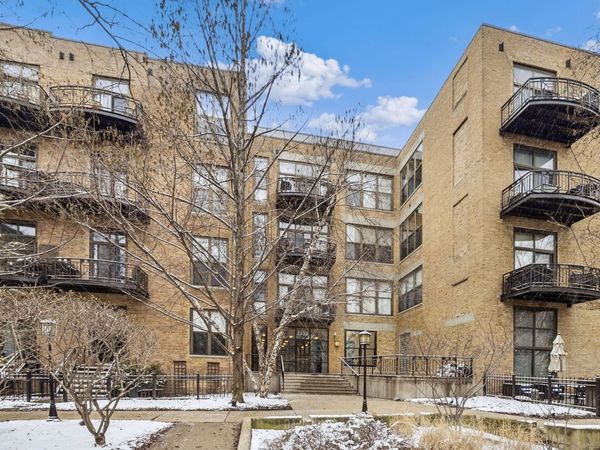 1330 W Monroe Street, Unit 216, Chicago, IL 60607
