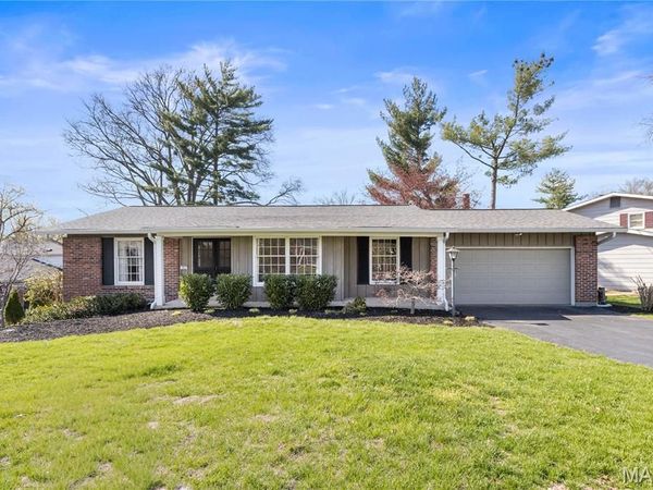 313 Providence Road, Ballwin, MO 63011