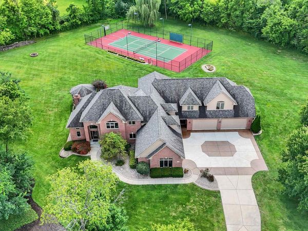 4261 W Stones Crossing Road, Greenwood, IN 46143