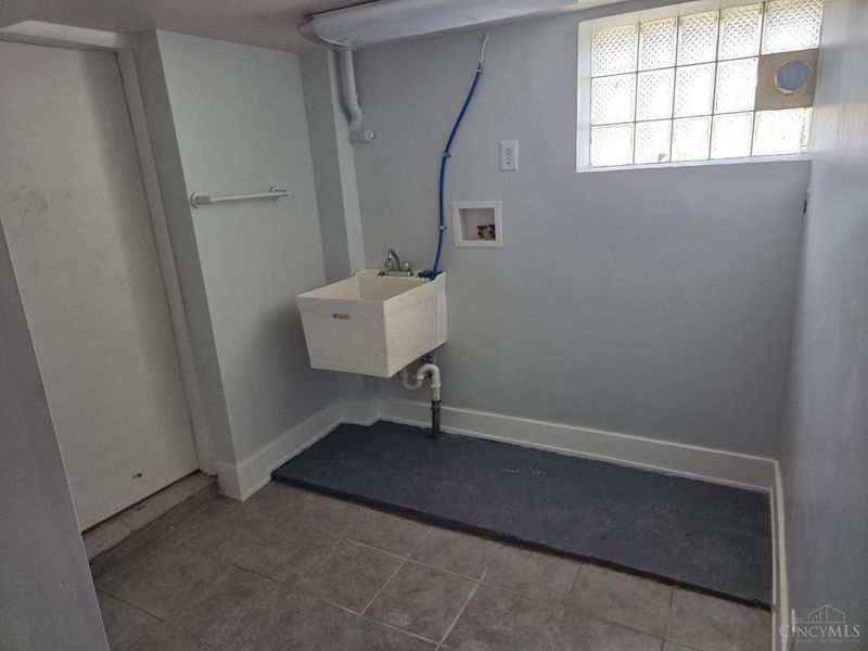 4202 Harding Avenue, Cheviot, OH 45211 Photo 11