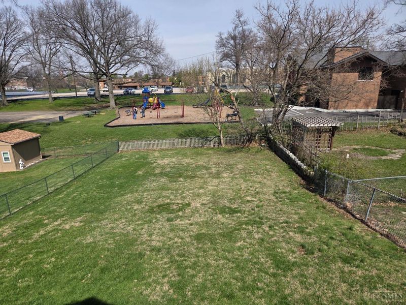 4202 Harding Avenue, Cheviot, OH 45211 Photo 12