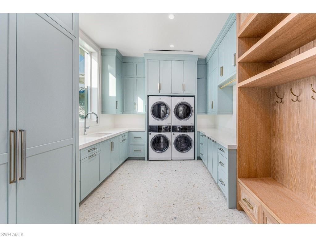 725 Pectin Rd, Naples, FL 34102 Photo