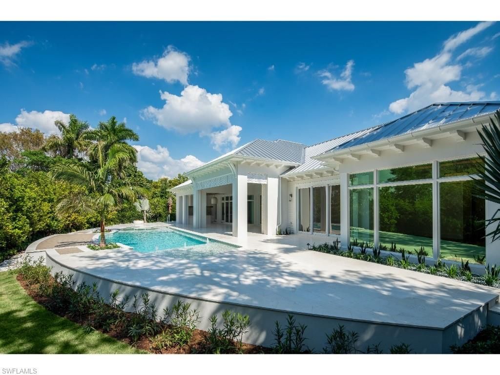 725 Pectin Rd, Naples, FL 34102 Photo