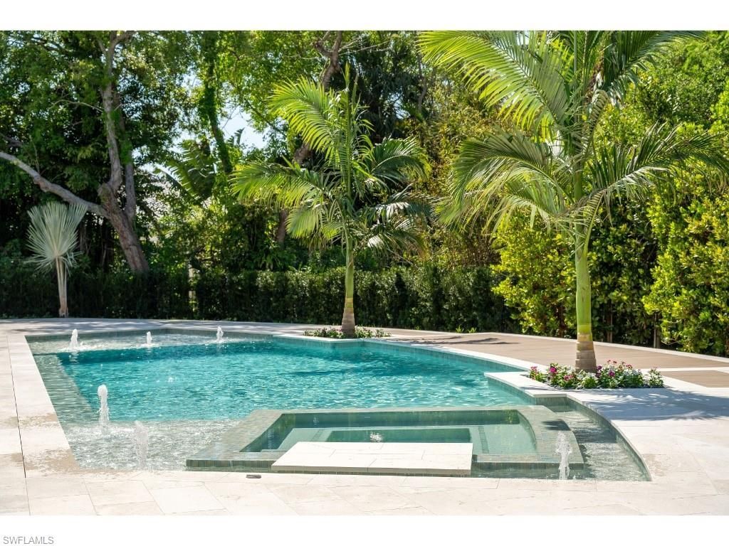 725 Pectin Rd, Naples, FL 34102 Photo