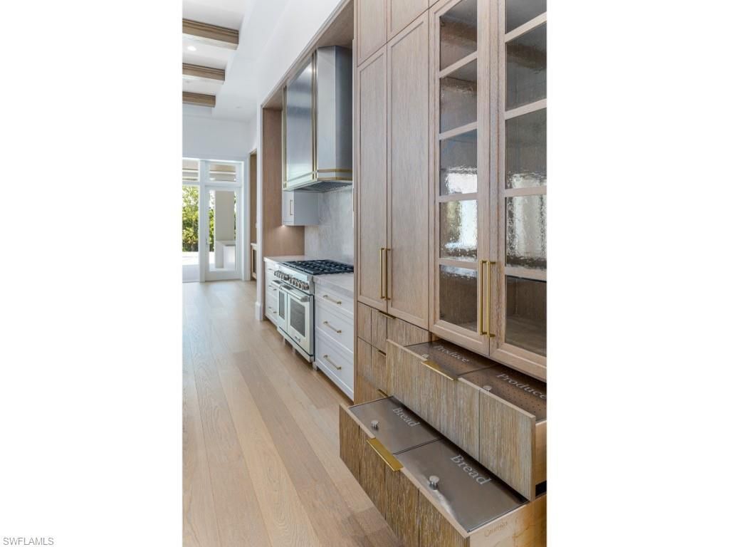 725 Pectin Rd, Naples, FL 34102 Photo