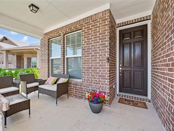 616 Chippewa Way, Aubrey, TX 76227