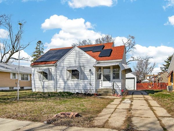 2823 Ridgeway Avenue, ROCKFORD, IL 61101