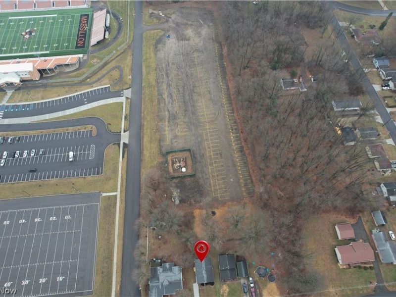 275 20th Street SE, Massillon, OH 44646 Photo 2