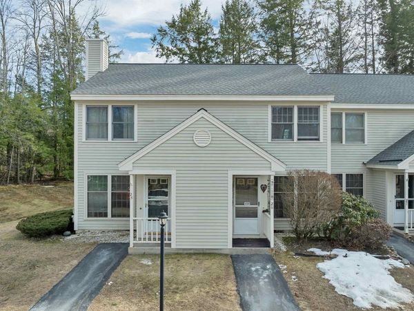 25 Woodland Green, Rochester, NH 03868
