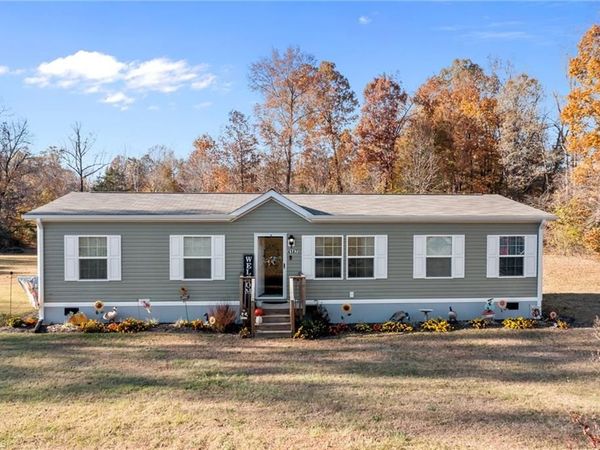 4147 Swannie Coble Road , Snow Camp, NC 27349