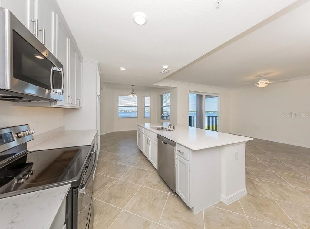 920 Tidewater Shores Loop , Unit 307, Bradenton, FL 34208 Photo