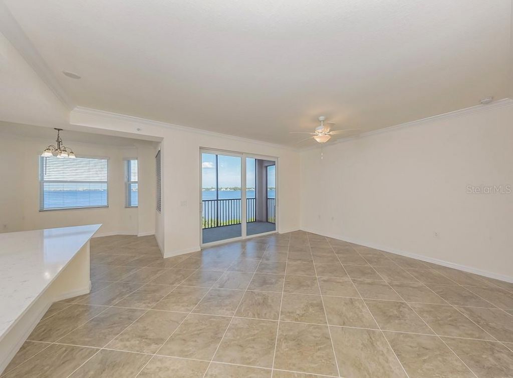 920 Tidewater Shores Loop , Unit 307, Bradenton, FL 34208 Photo