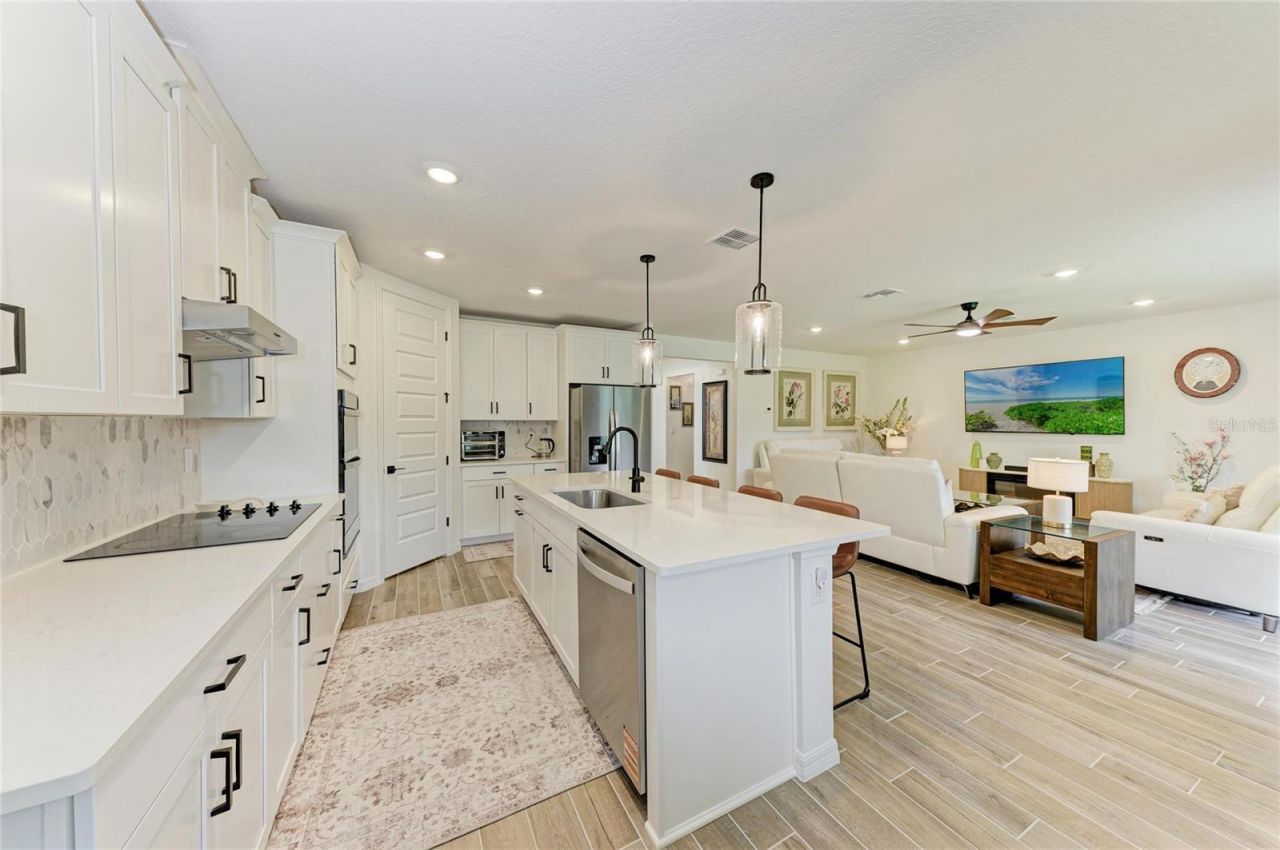 14023 Kelly Park Court , Parrish, FL 34219 Photo