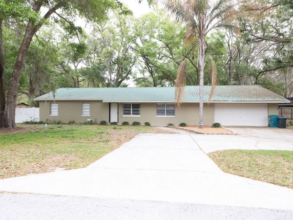 207 MANDARIN LN, FRUITLAND PARK, FL 34731