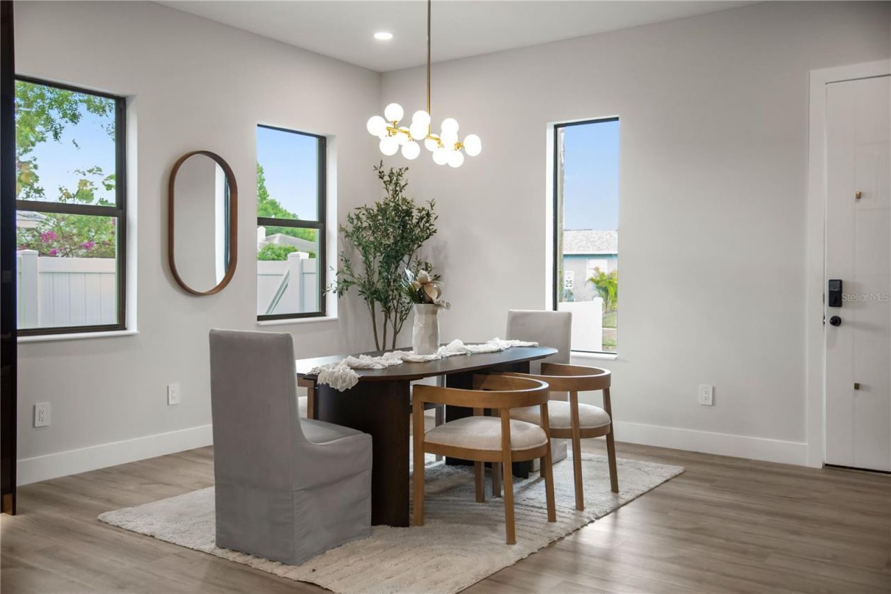 3104 W Pine Street, Tampa, FL 33607 Photo