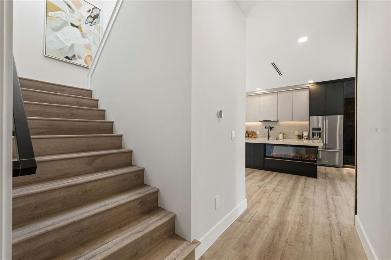 3104 W Pine Street, Tampa, FL 33607 Photo