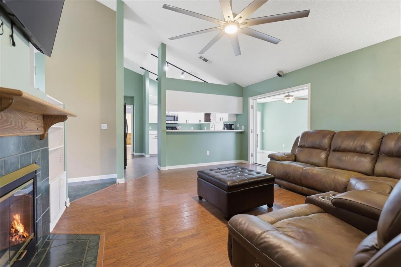731 Edgewild Court, Orange City, FL 32763 Photo