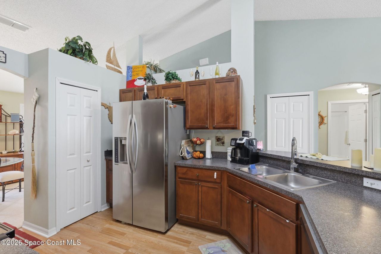403 Central Mariners Drive, Edgewater, FL 32141 Photo