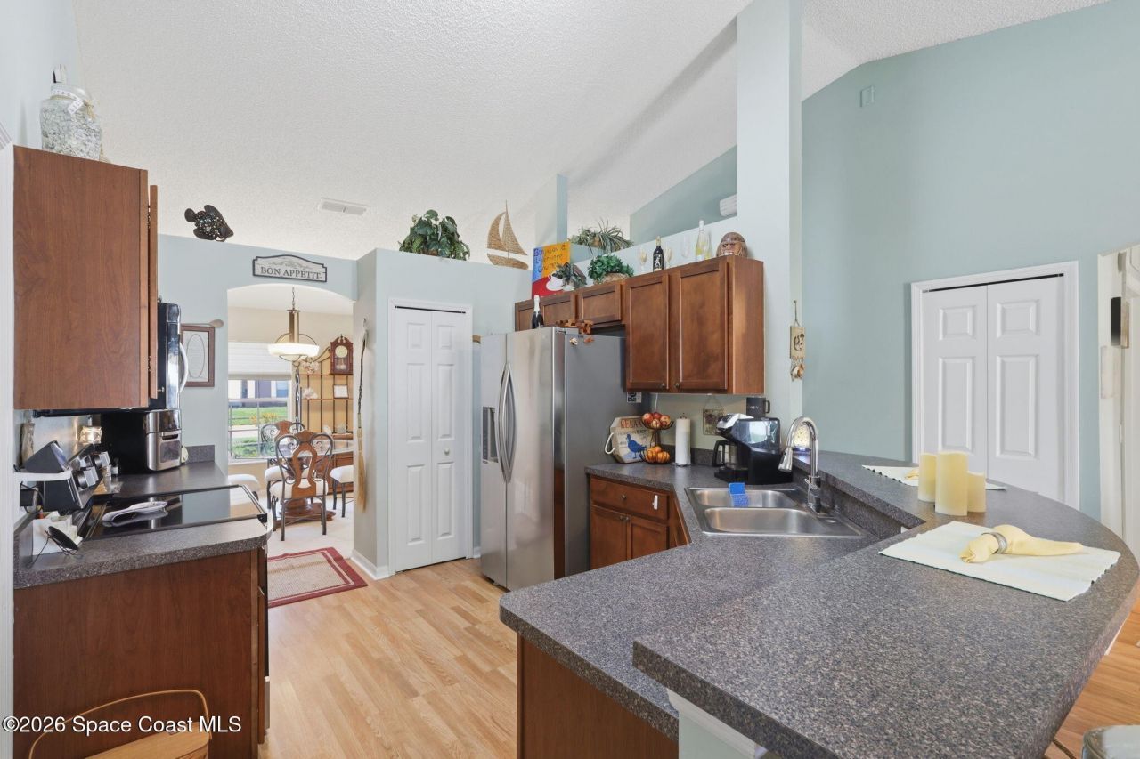 403 Central Mariners Drive, Edgewater, FL 32141 Photo
