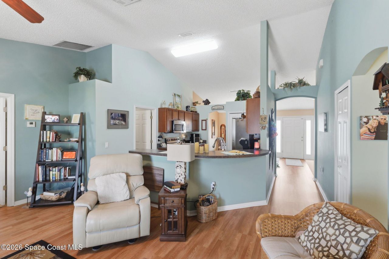 403 Central Mariners Drive, Edgewater, FL 32141 Photo