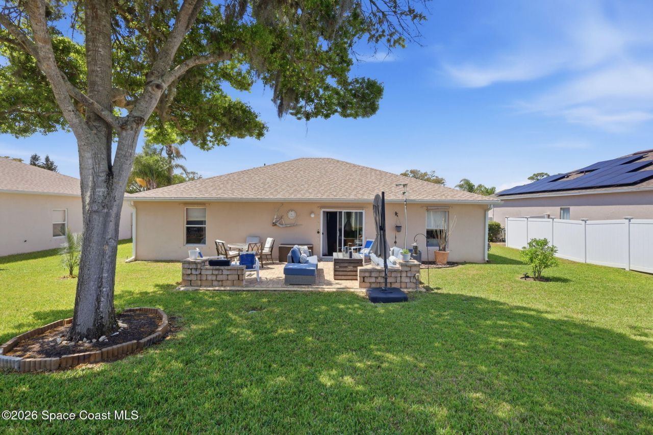 403 Central Mariners Drive, Edgewater, FL 32141 Photo