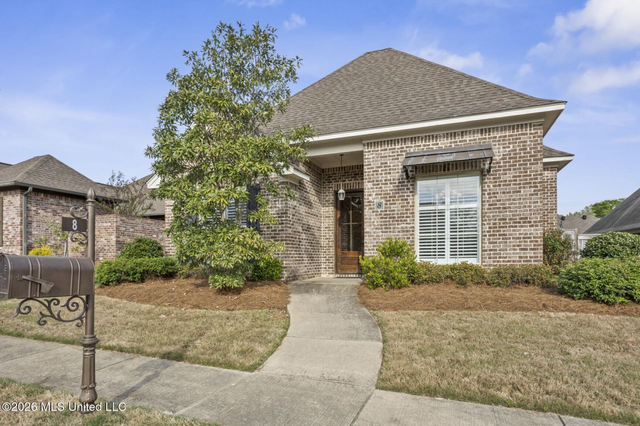 8 Enclave Circle, Ridgeland, MS 39157 Main Photo