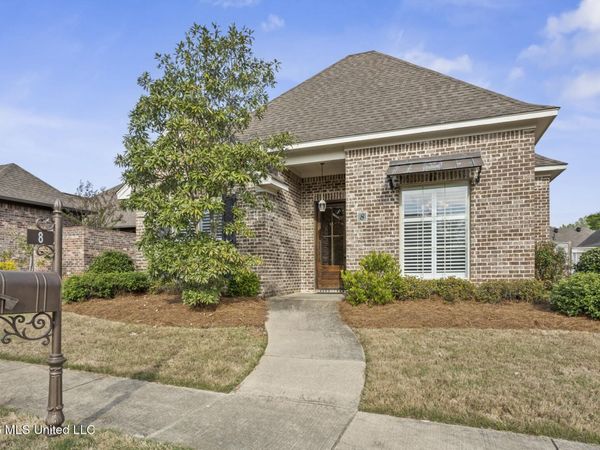 8 Enclave Circle, Ridgeland, MS 39157
