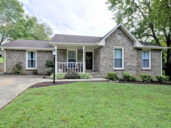 141 RICHVIEW RD S, Clarksville, TN 37043