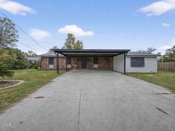 2001 Pritchard Street, Panama City, FL 32405