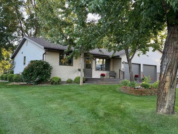 1208 Bridgeport Lane NW, Alexandria, MN 56308